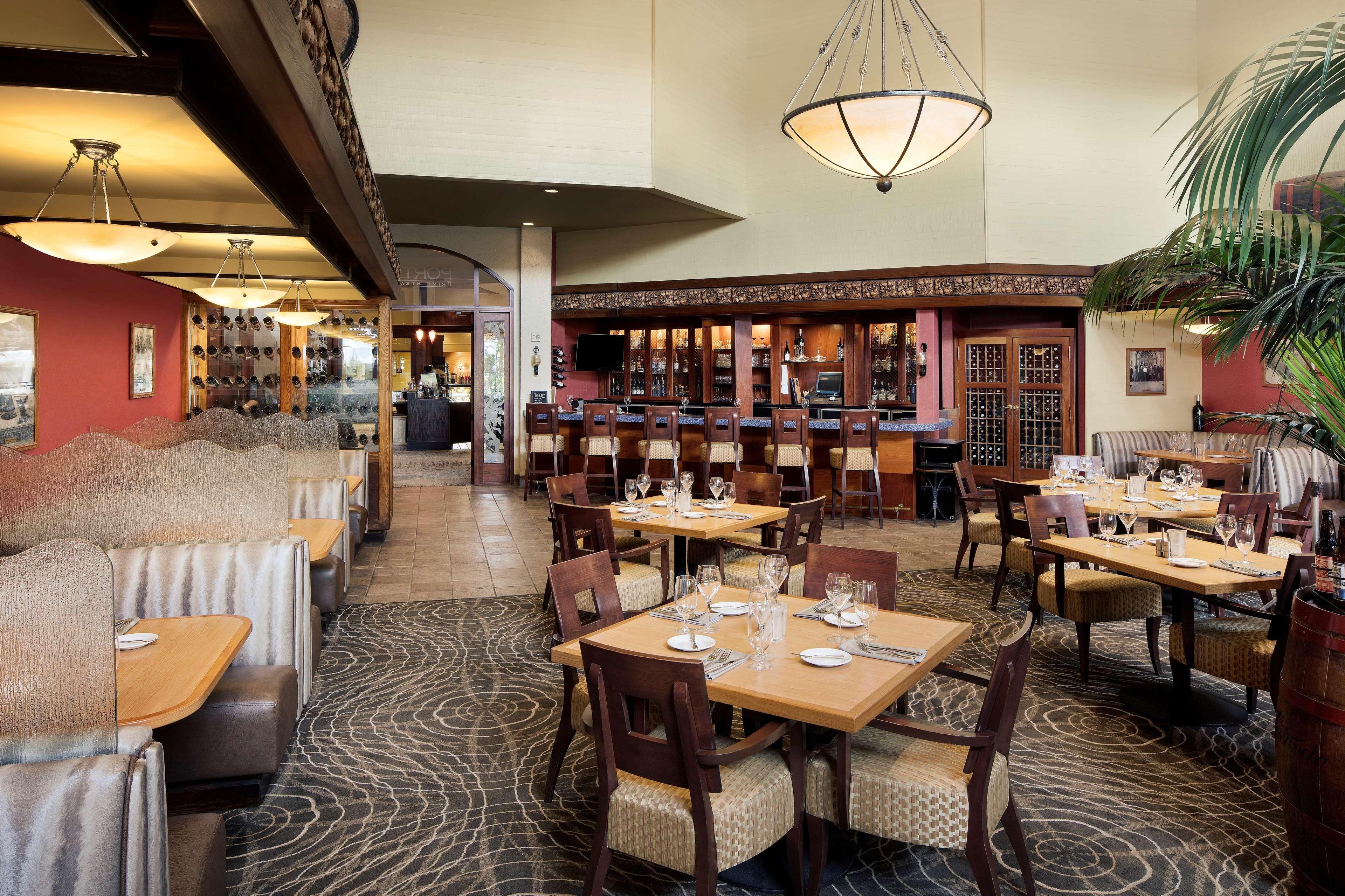 Doubletree By Hilton Ontario Airport Hotel Exterior photo